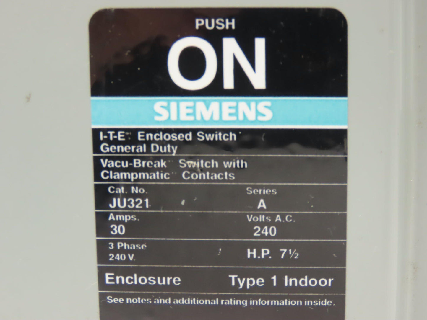 Siemens I-T-E JU321 Safety Switch Disconnect 30A 240VAC 7.5HP Non Fused