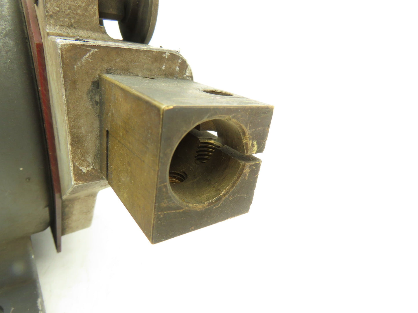 Yaskawa Hitachi PMED-12-HQ72 Wire Feed Motor Assembly 130rpm 18.3V