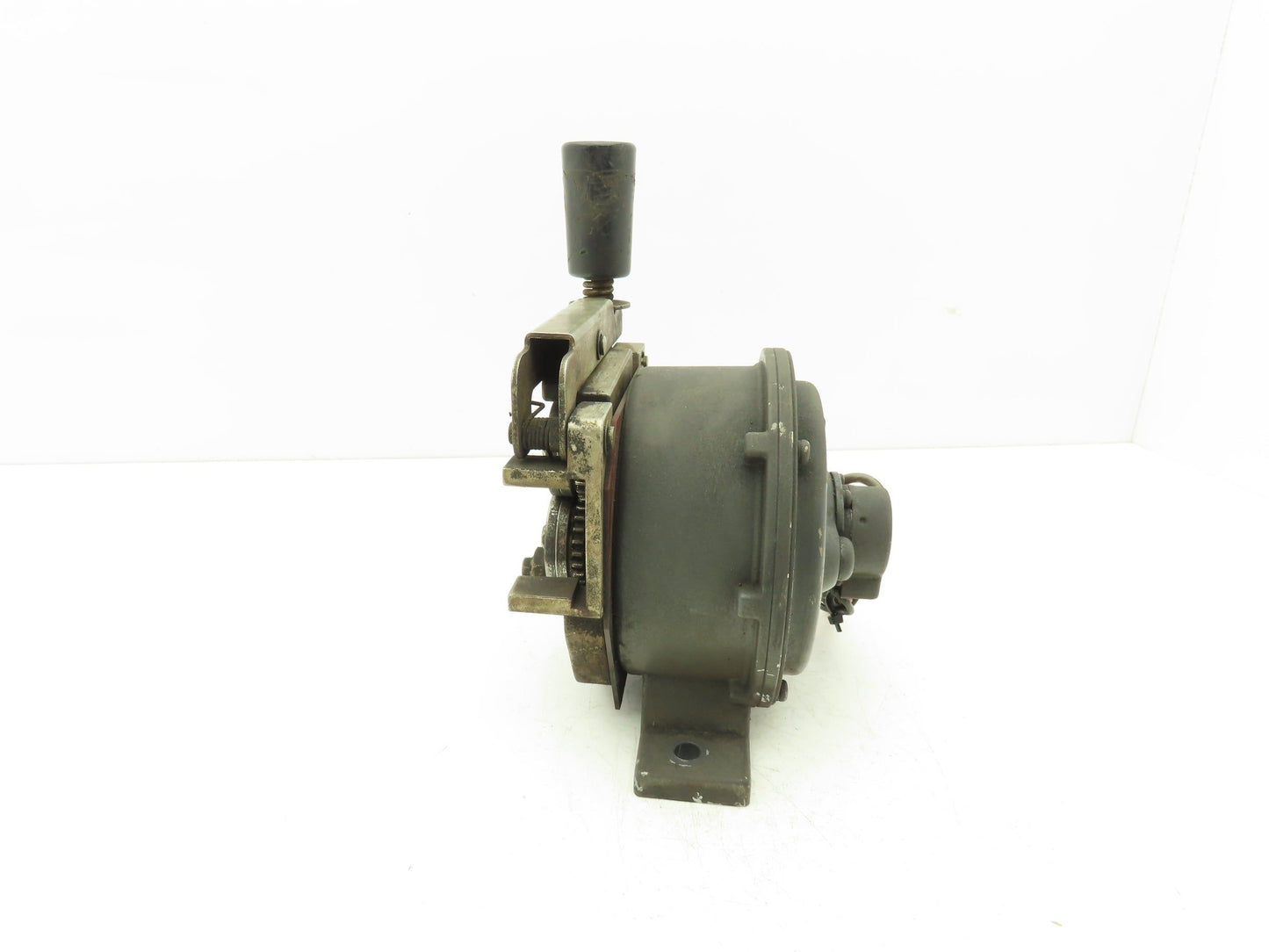 Yaskawa Hitachi PMED-12-HQ72 Wire Feed Motor Assembly 130rpm 18.3V