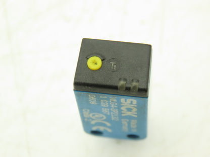 Sick WLG4-3P2132 Miniature Photoelectric Sensor 1cm-4.5m 650nm 10-30VDC PNP