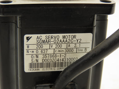 Yaskawa SGMAH-02AAA2C-Y2 AC Servo Motor 200W 200V 3000RPM
