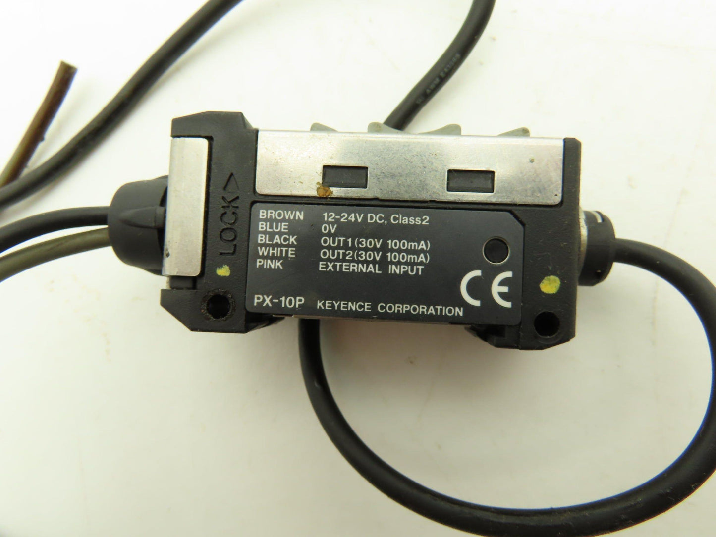Keyence PX-10P Photoelectric Sensor Amplifier Unit PNP  Lot of 2
