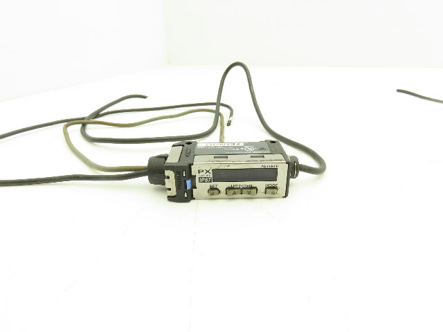 Keyence PX-10P Photoelectric Sensor Amplifier Unit PNP  Lot of 2