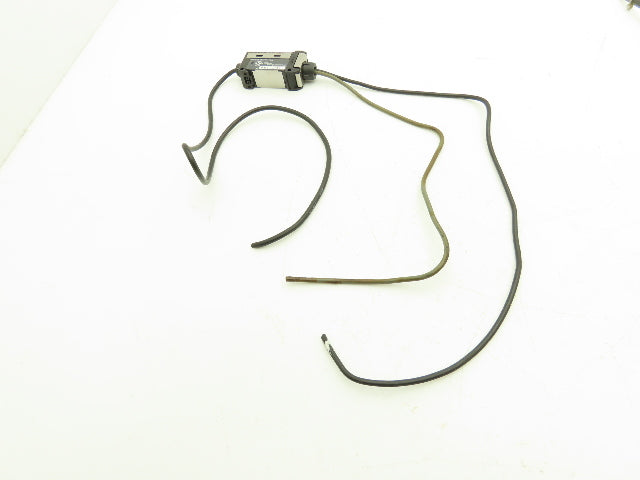 Keyence PX-10P Photoelectric Sensor Amplifier Unit PNP  Lot of 2