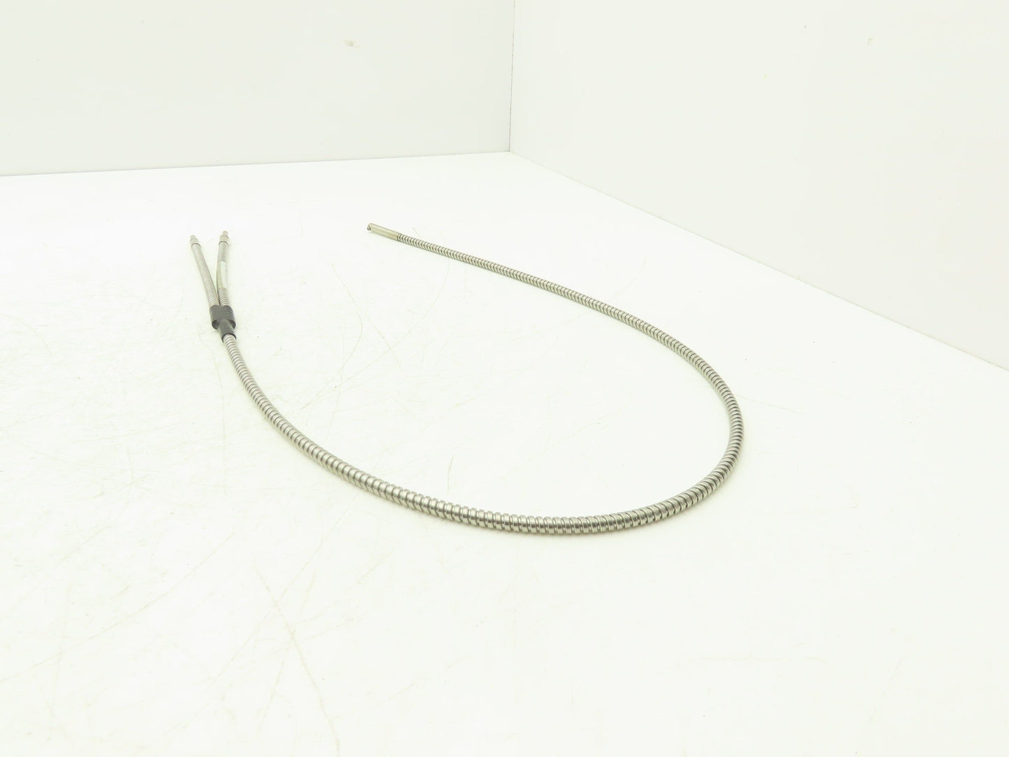 Tri-Tronics BF-A-36RS Fiber Optic Cable Right Side View Bifricated 36"