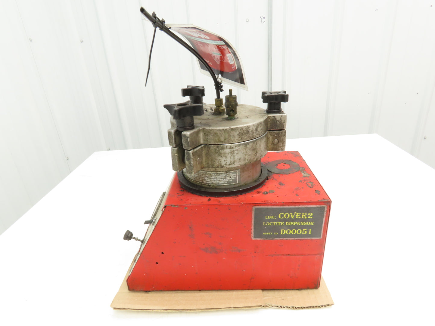 Loctite Bond-A-Matic 3000 Light Viscosity Adhesive Reservoir