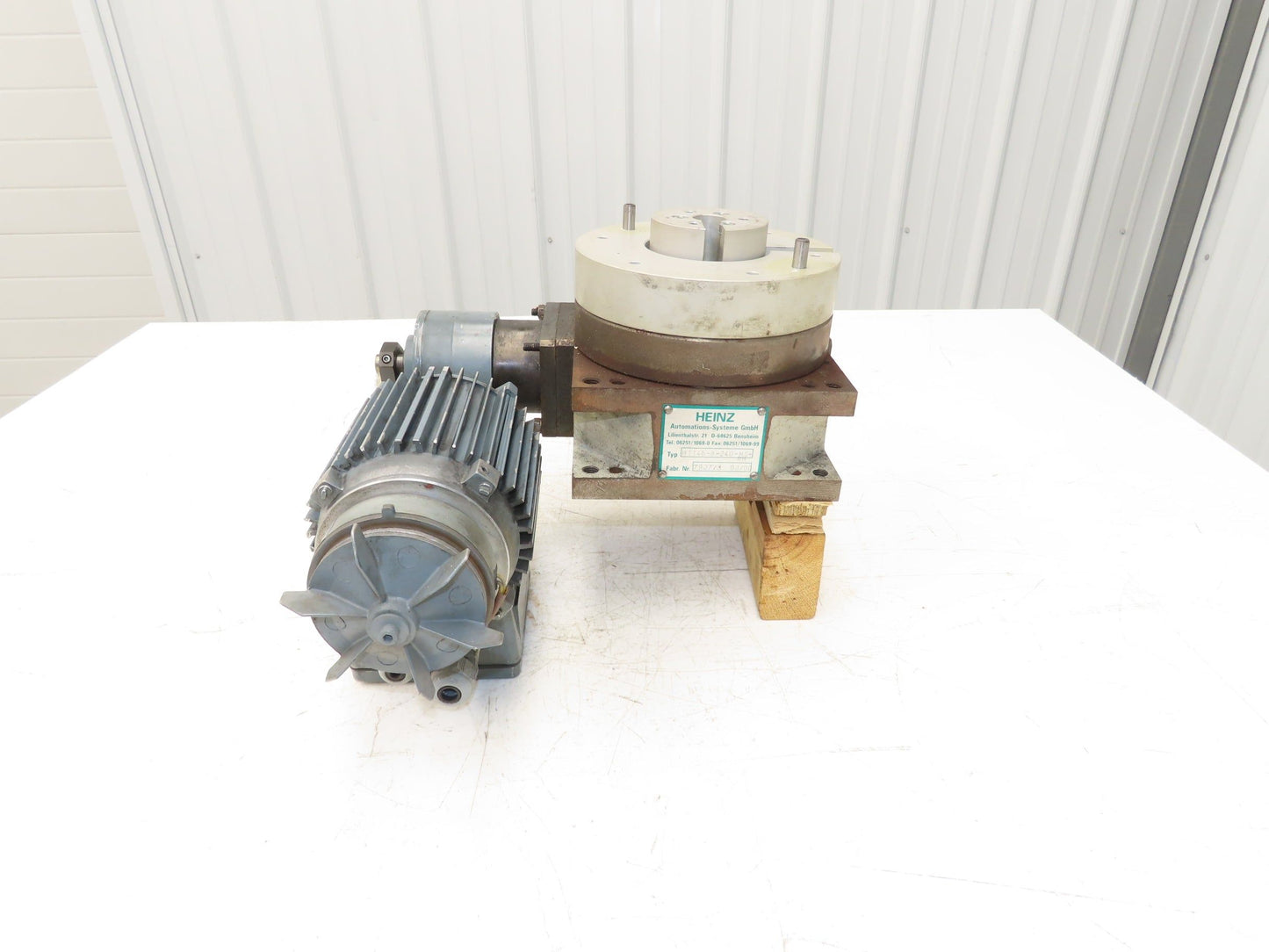 Heinz HTT45-8-240-MS-RH Rotary Index Table 230/460V 3PH Brakemotor