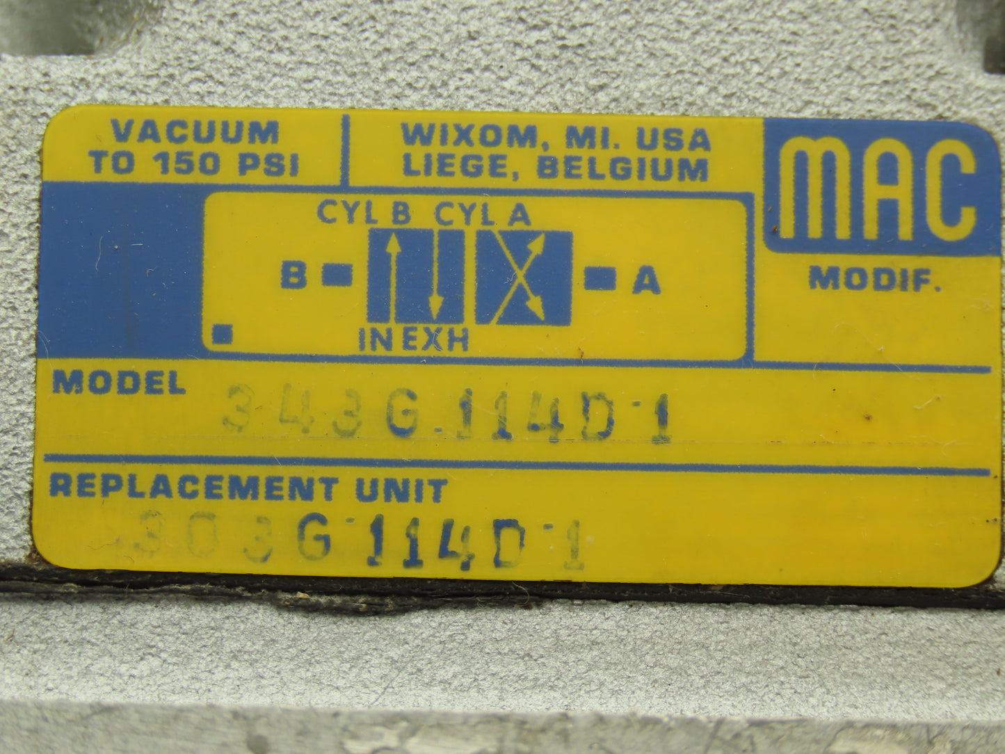 MAC 343G114D1 Pneumatic Solenoid Directional Valve 120v