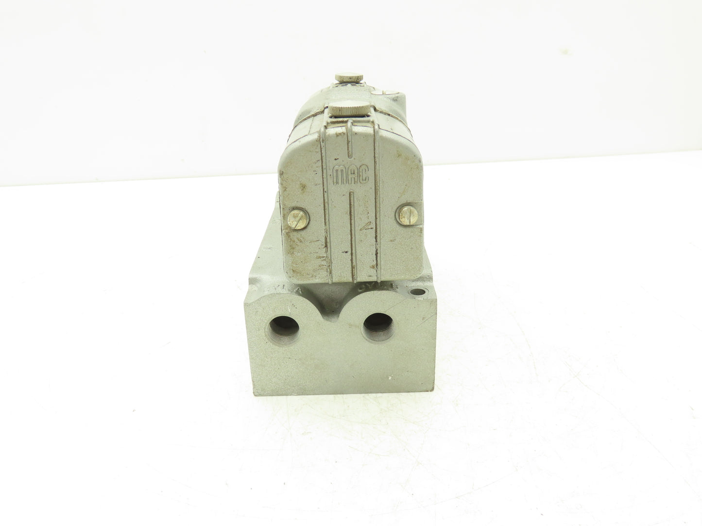 MAC 343G114D1 Pneumatic Solenoid Directional Valve 120v