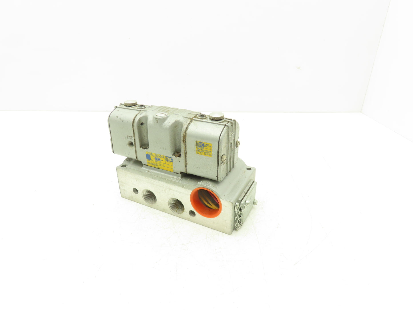 MAC 343G114D1 Pneumatic Solenoid Directional Valve 120v