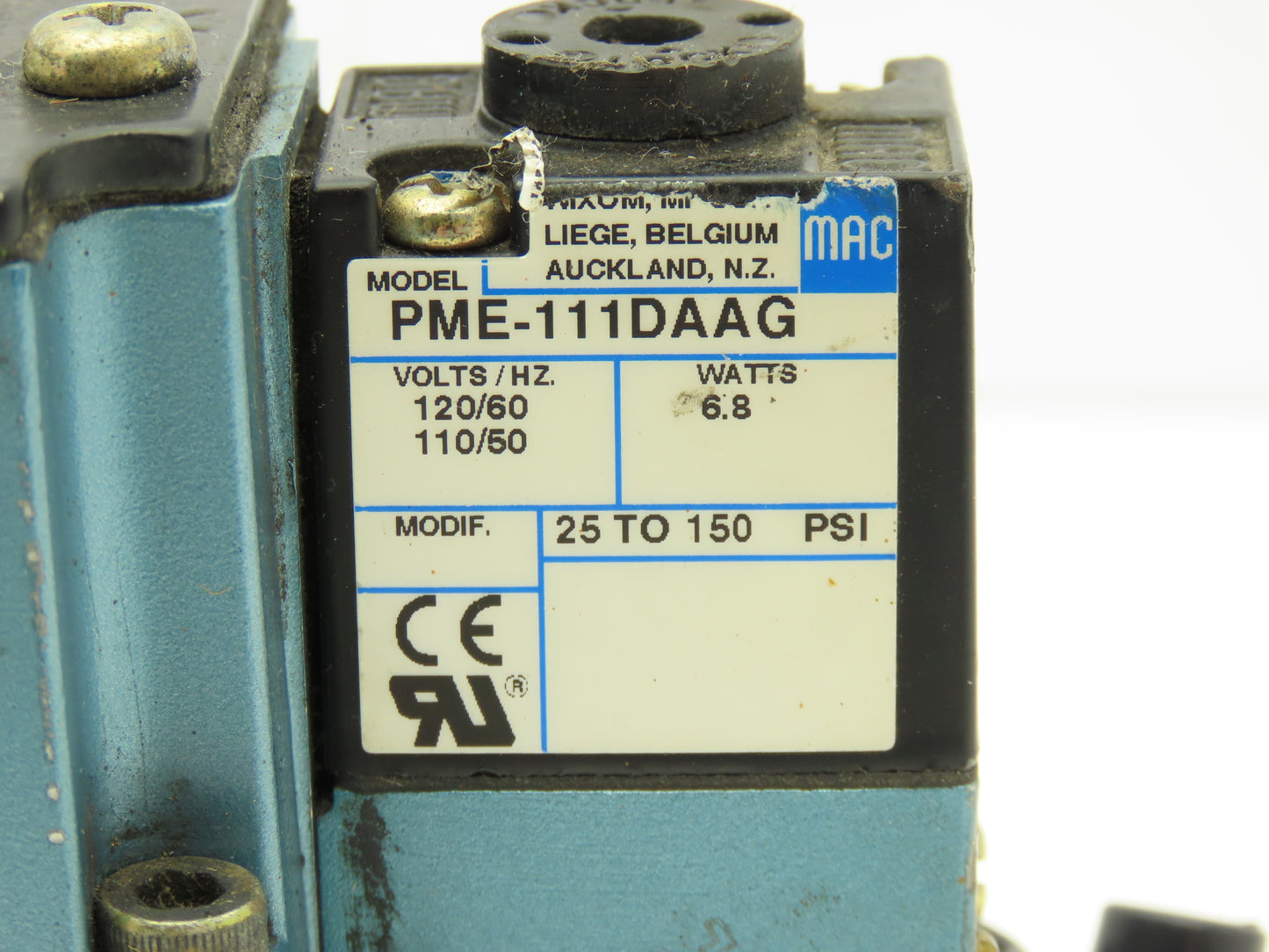 MAC 6316D-000-PM-111DA Pneumatic Directional Valve w/Pressure Regulator 120v