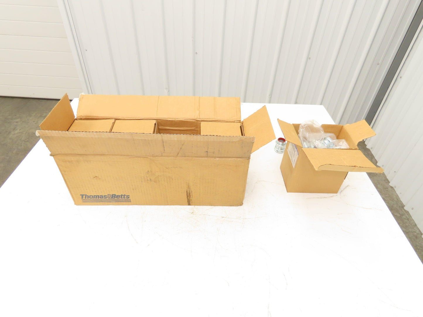 TC713A Steel City 1" EMT Conduit Compression Box Connector Insulated Lot of 100