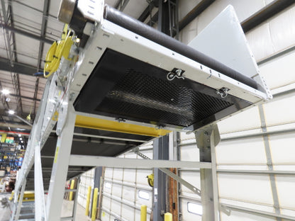 Hytrol HSSHD 37"x 50' Incline Belt Conveyor 7.5Hp 3PH Center Drive 114fpm 9' 5"H