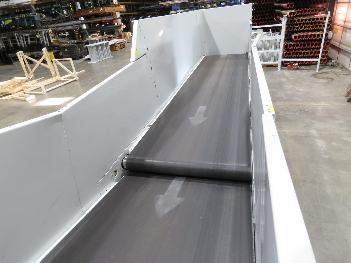 Hytrol HSSHD 37"x 50' Incline Belt Conveyor 7.5Hp 3PH Center Drive 114fpm 9' 5"H