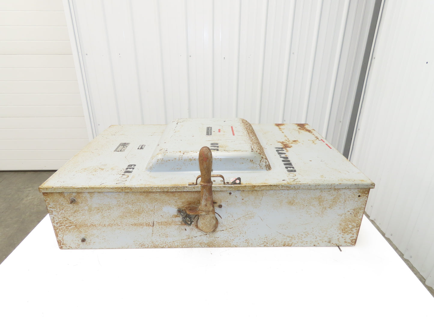 GE TC35366 Double Throw Transfer Safety Switch 600 Amp 600 Volt 3 Pole