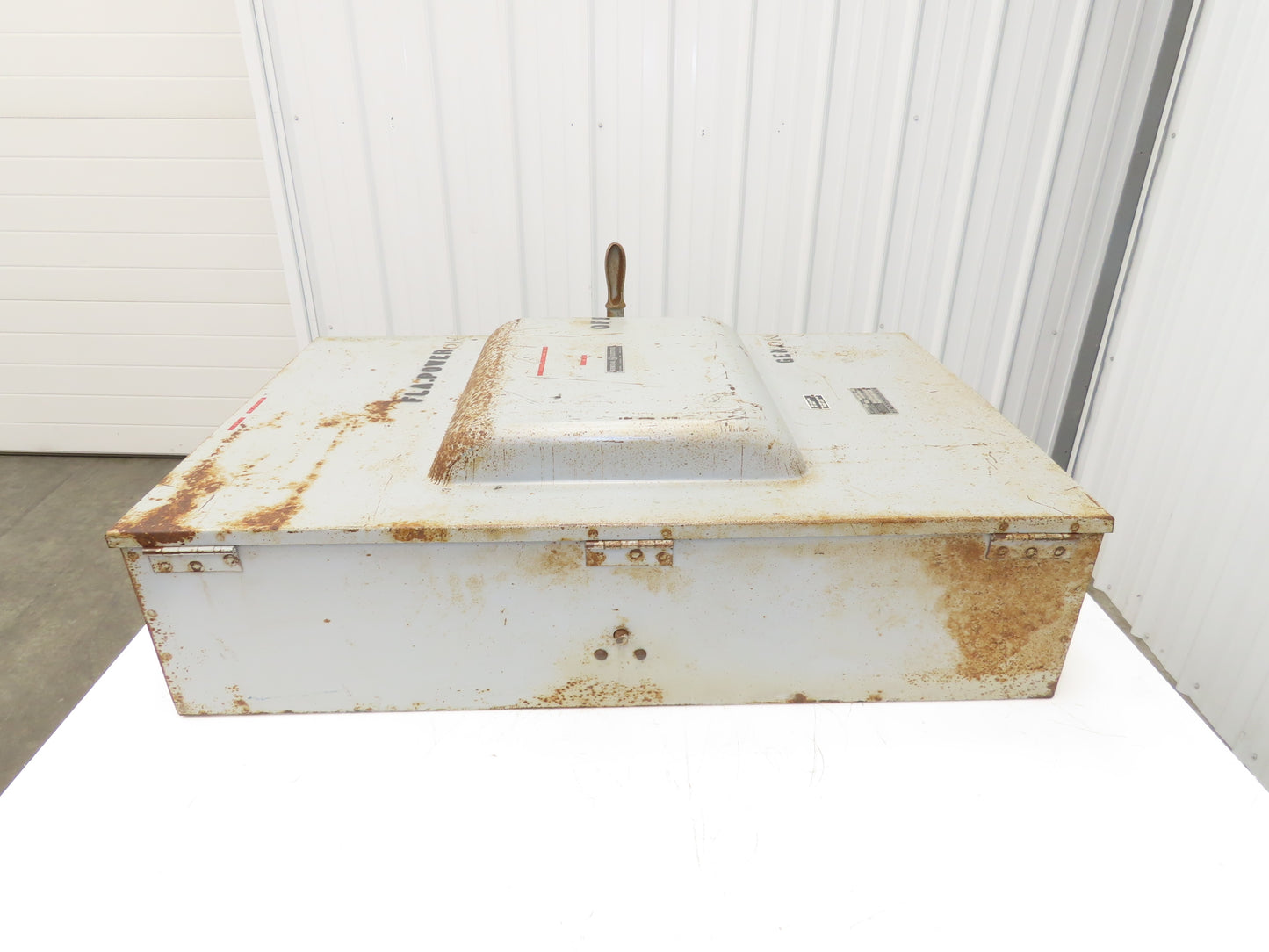 GE TC35366 Double Throw Transfer Safety Switch 600 Amp 600 Volt 3 Pole