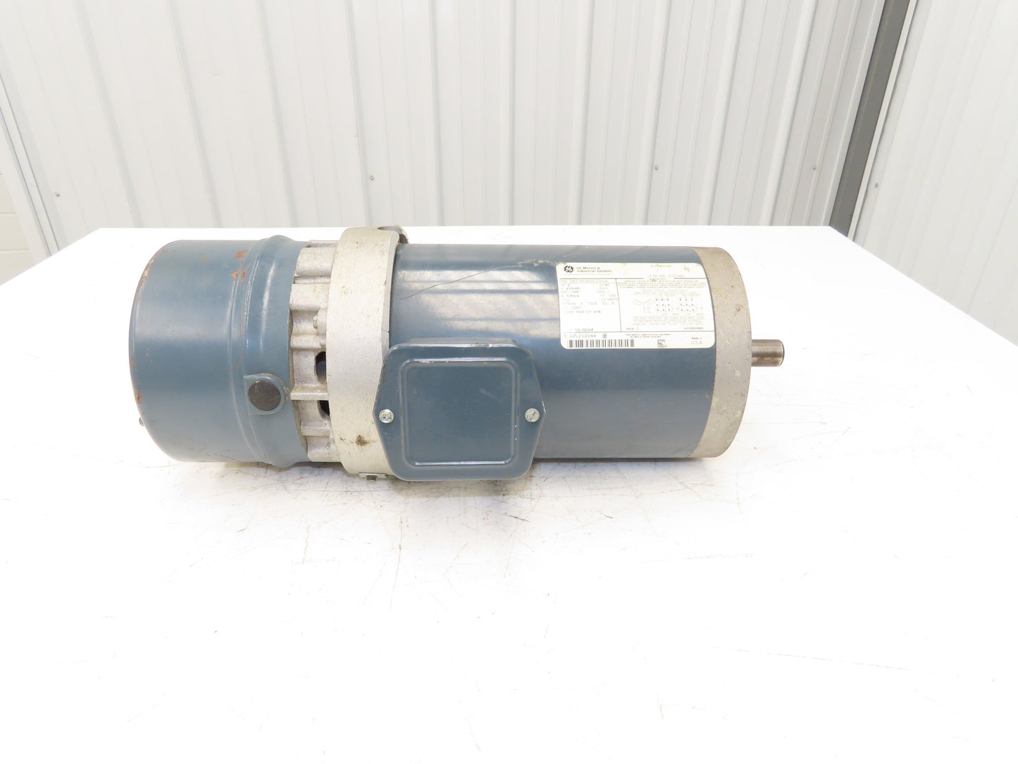 GE General Electric 5KE48WN8200A Brake Motor 2Hp 1725 RPM 230/460VAC 3PH 145TC