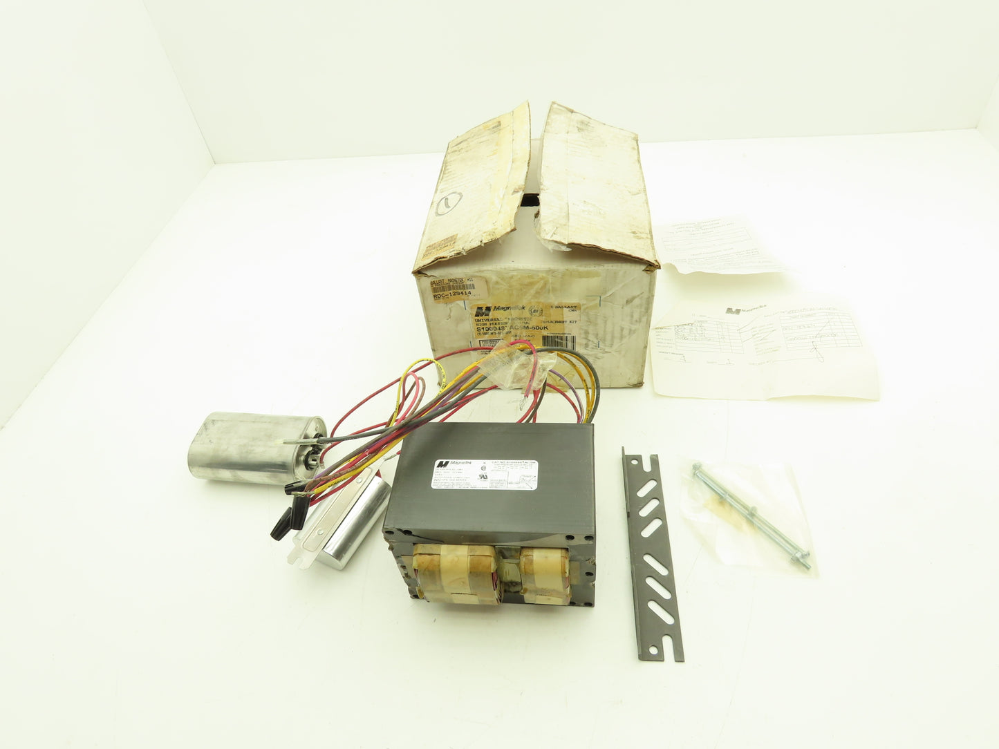 Magnetek S100048TAC5M-500K Sodium Magnetic Light Ballast 1000W S52 Lamp 480V