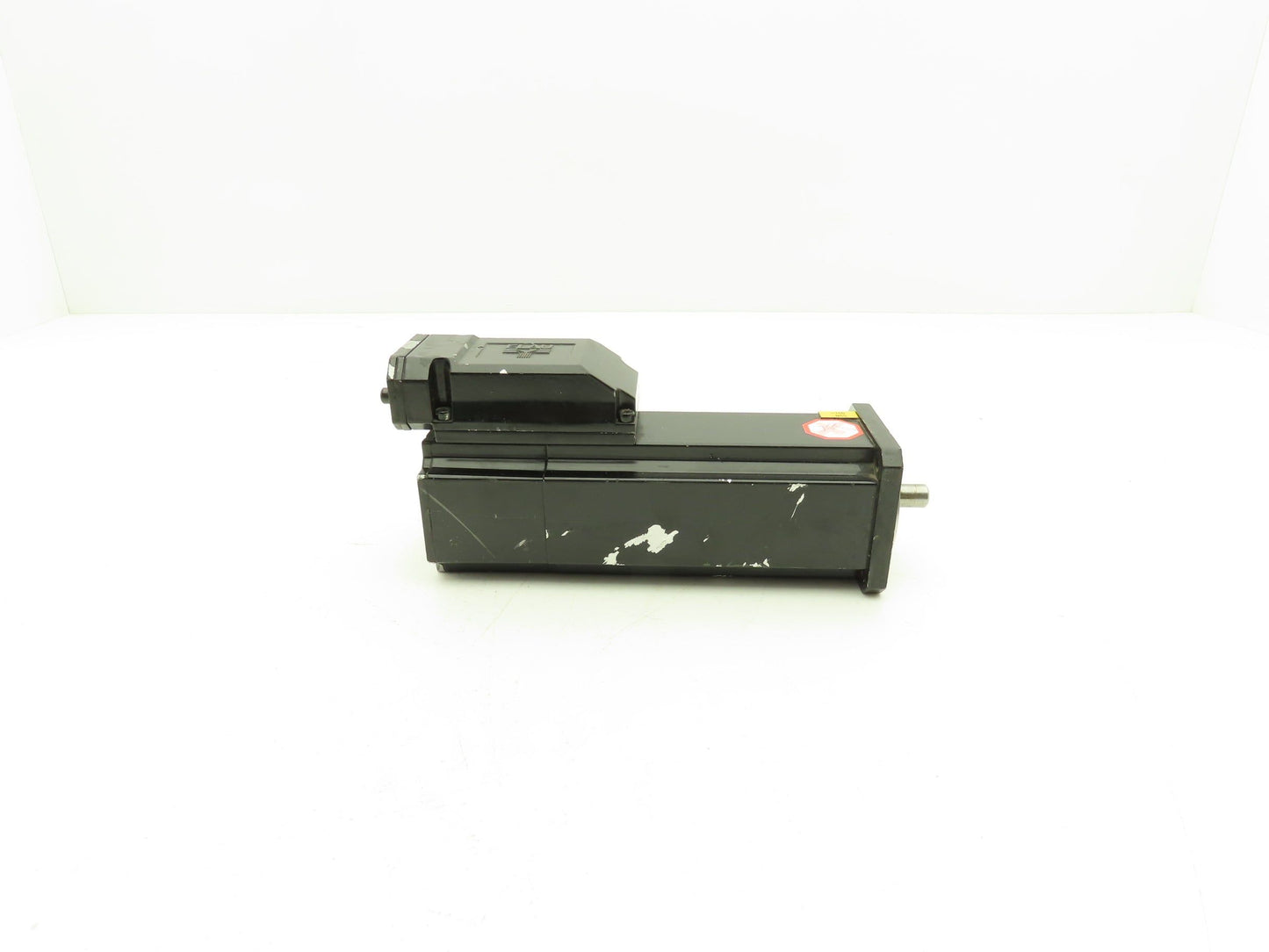 Elau SM 070-60-010-P0-45-M1-B0 AC Servo Motor 6000rpm 400V 6A 1.1Nm 000100 HW