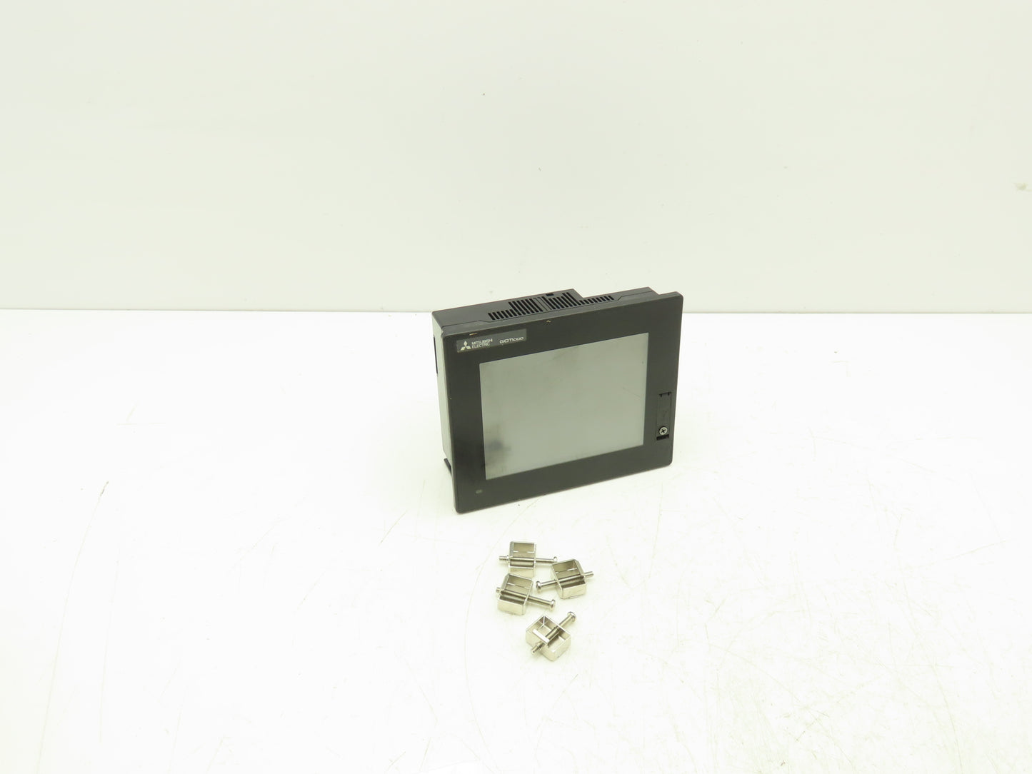 Mitsubishi GT1455QTBD 5.7" VGA Color Touch Panel 320x240p 24vdc Graphic Terminal