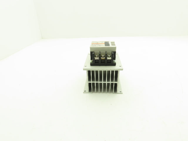 Fuji Electric SS502E-3Z-D3 Solid State Contactor Relay 240vac 50/60Hz .5A