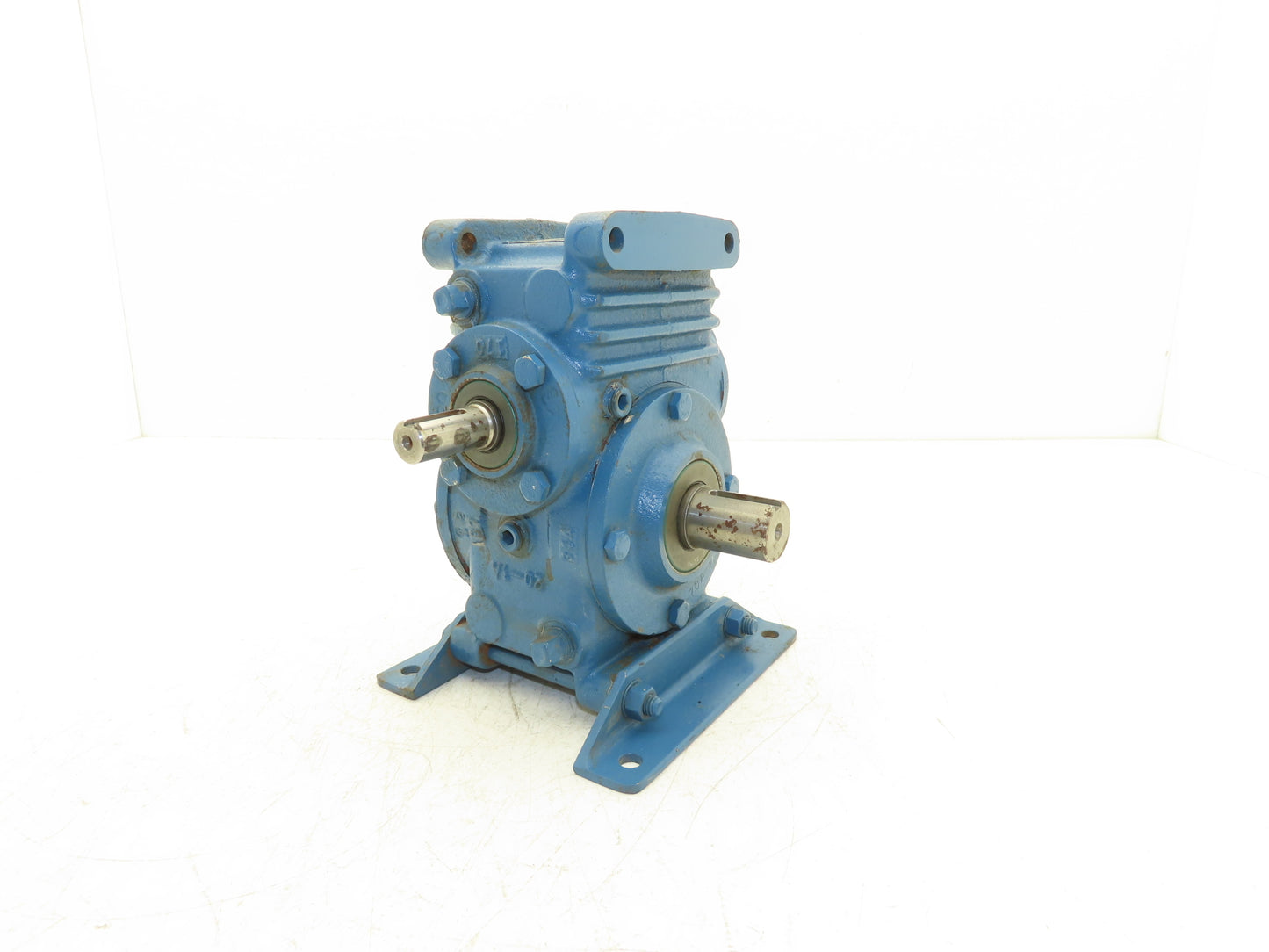 Cone Drive H020A055-5 Speed Reducer Gearbox 30:1 Ratio .92Hp 58rpm Dual Input