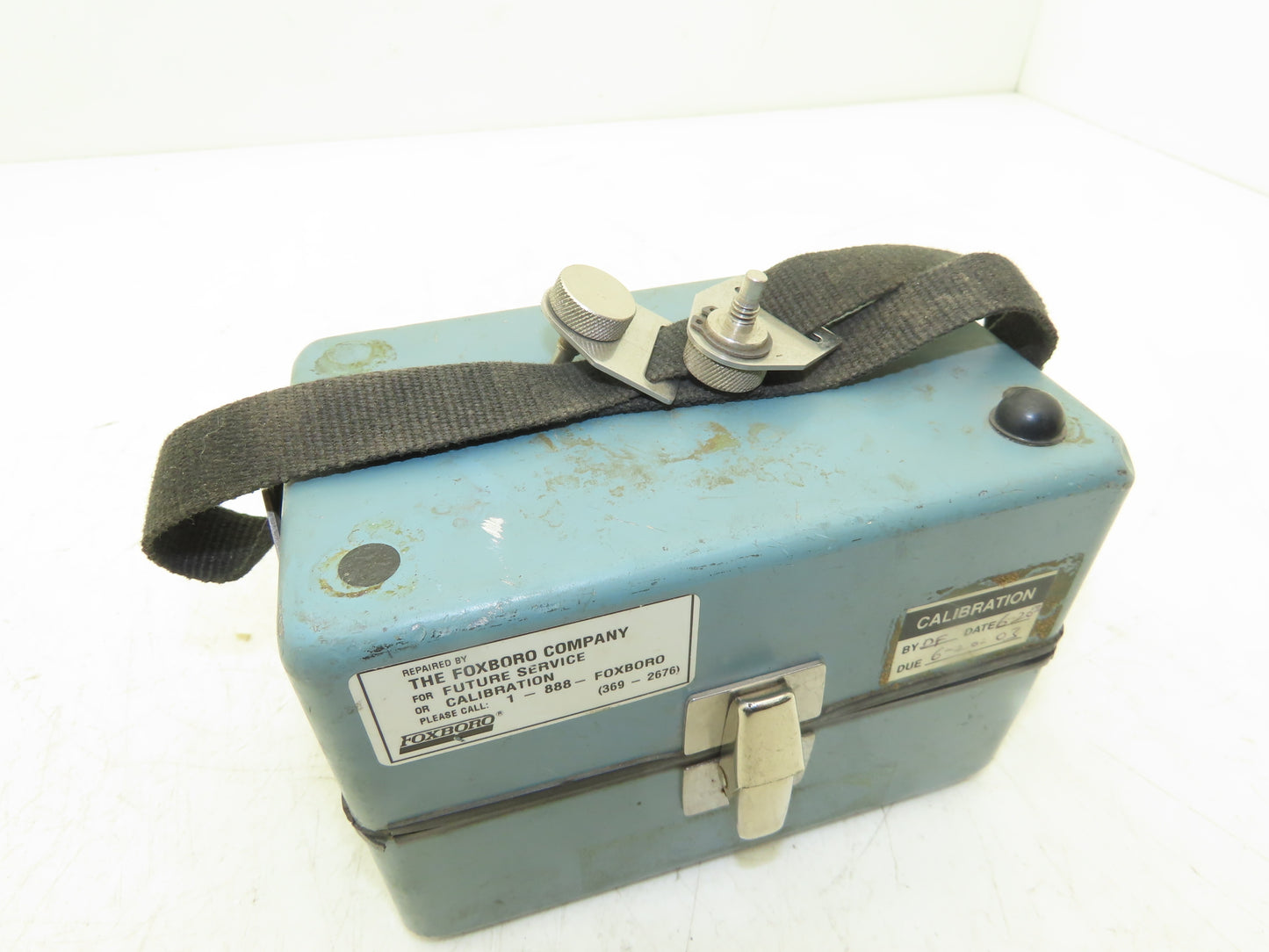 Foxboro 896 CAL Magnetic Flow Calibrator 1-10mV With Mechanical Dial Counter