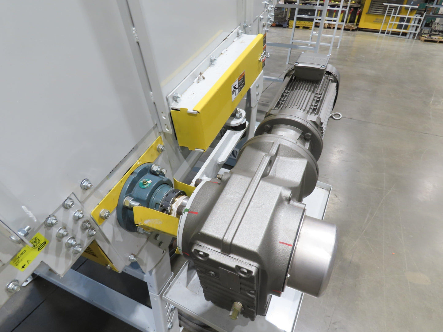 Hytrol HSSHD 37"x 50' Incline Belt Conveyor 7.5Hp 3PH Center Drive 120fpm 12' 6"