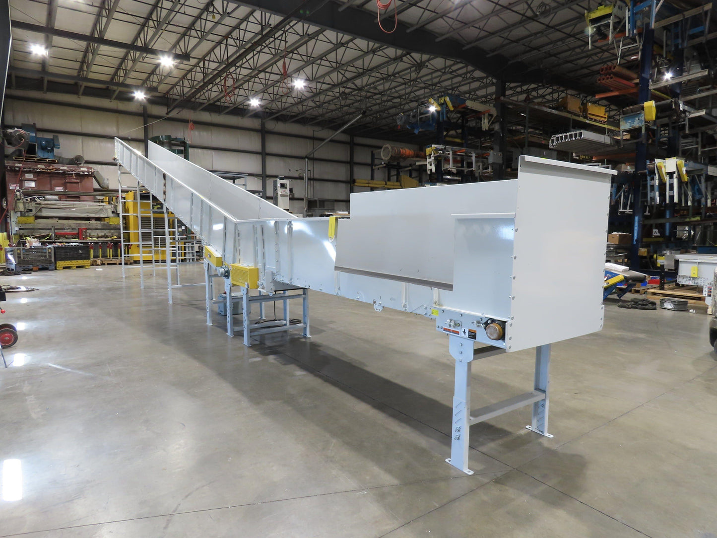 Hytrol HSSHD 37"x 50' Incline Belt Conveyor 7.5Hp 3PH Center Drive 120fpm 12' 6"