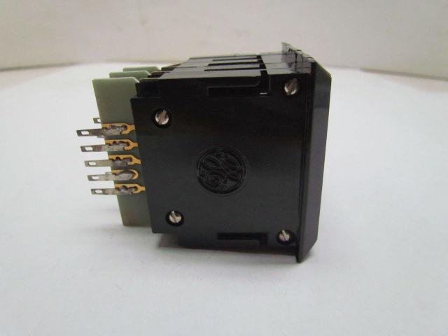 GE General Electric CR103FA00BA02 3-digit Thumbwheel CR103F A00BA02