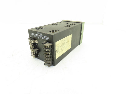 Honeywell DC3001-0-000-2-00-0111 Digital Temperature Controller 120VAC