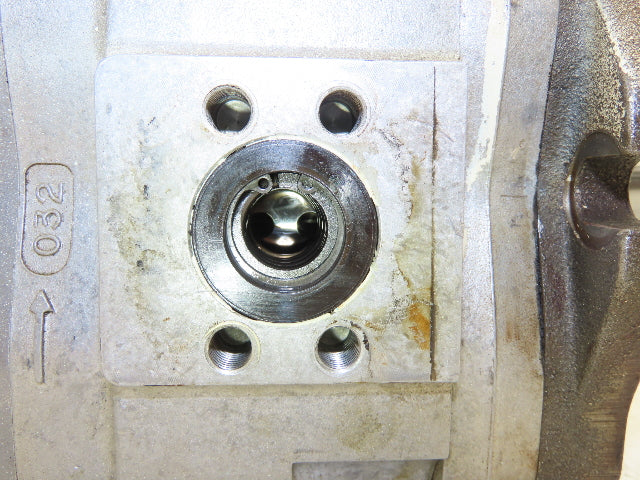 Nachi IP H-4B-32-20 Eckerle IP Hydraulic Gear Pump 15gpm 3600psi 32cm³/rev