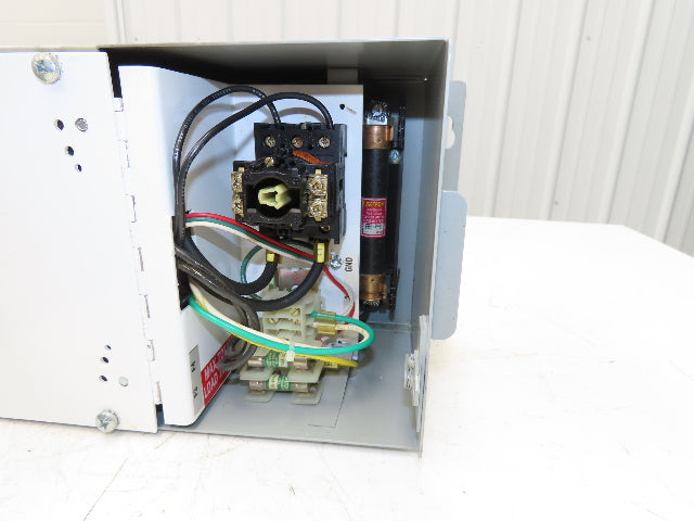 Daykin LTFS-15 Stepdown Power Transformer 3000VA HV 480 LV 120 Outlet 6.5A