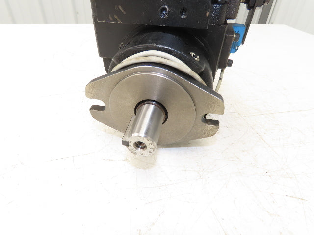 Daikin  EDM 116A-1V0-3-20-L-825 Hydraulic Motor w/Solenoid Valve Control 115V