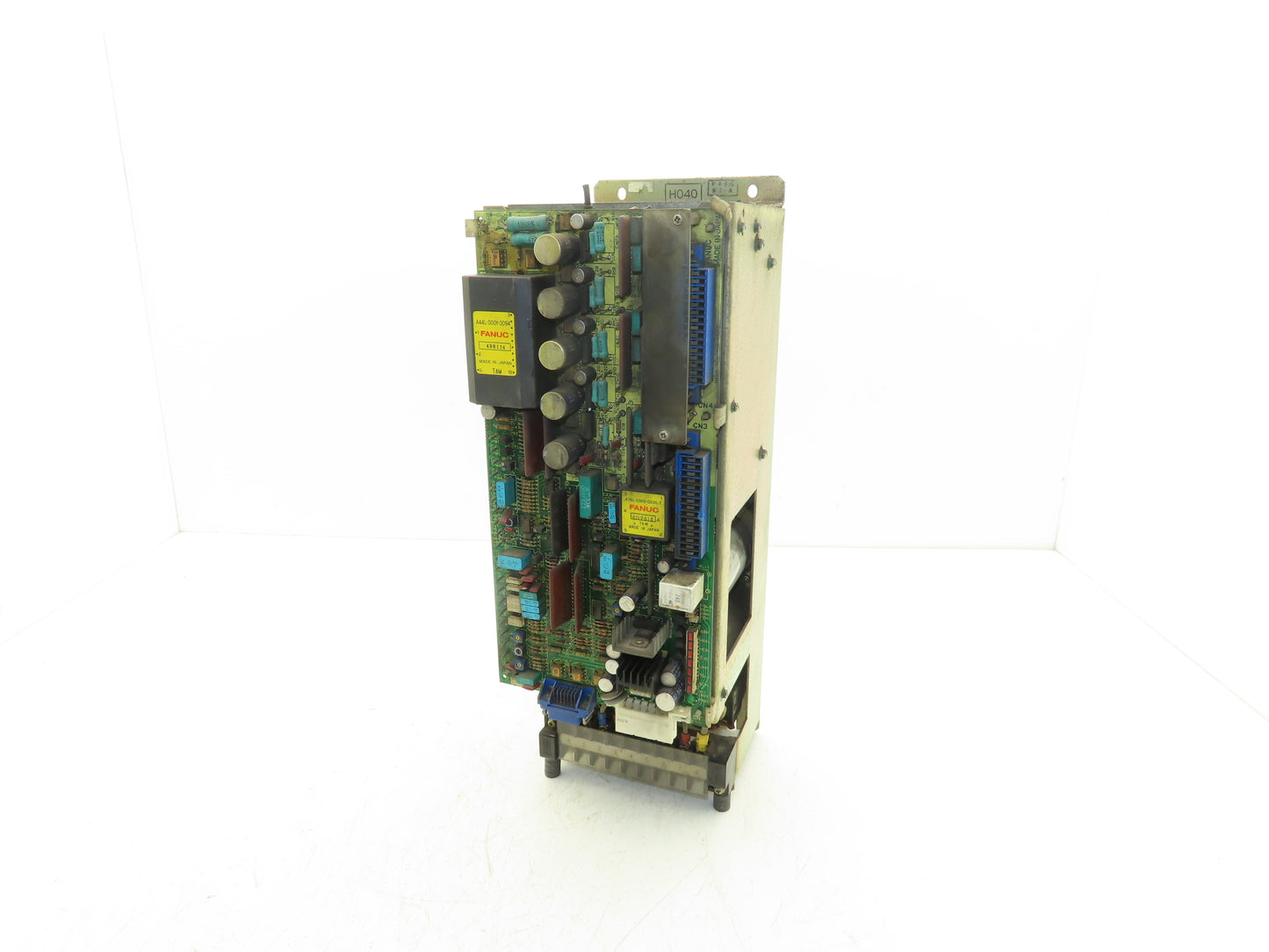Fanuc A06B-6047-H040 Velocity Control Unit A20B-0009-00320/10D