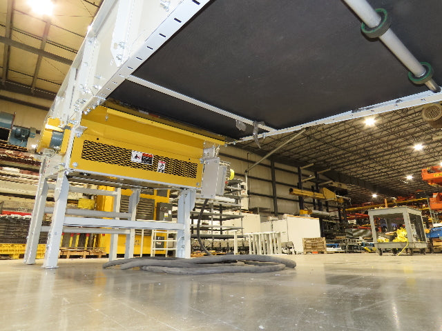 Hytrol HSSHD 31"x 22' Incline Belt Conveyor 2Hp 3PH Center Drive 138fpm