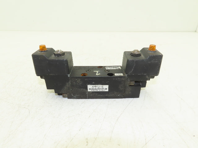 Parker AL41533BJN5300B Pneumatic Directional Solenoid Valve 120V w/Indicator