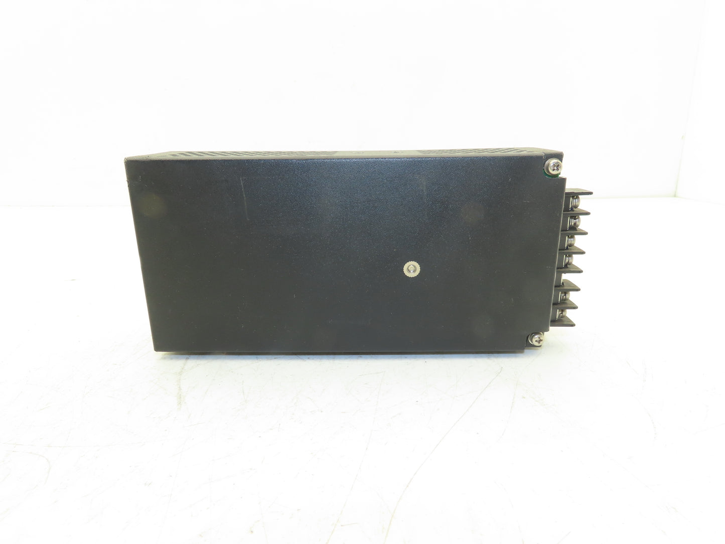 Shindengen Electric FY12010GN DC Power Supply100-240vac Input 12vdc 10A Output