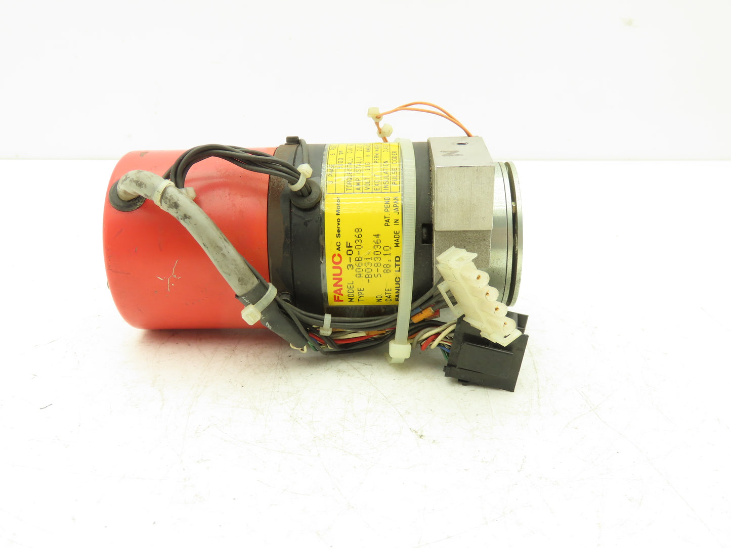 Fanuc A06B-0368-B031 AC Servo Motor 0.42Hp 5000rpm 110V 3Ph 6-Pole Model 3-0F