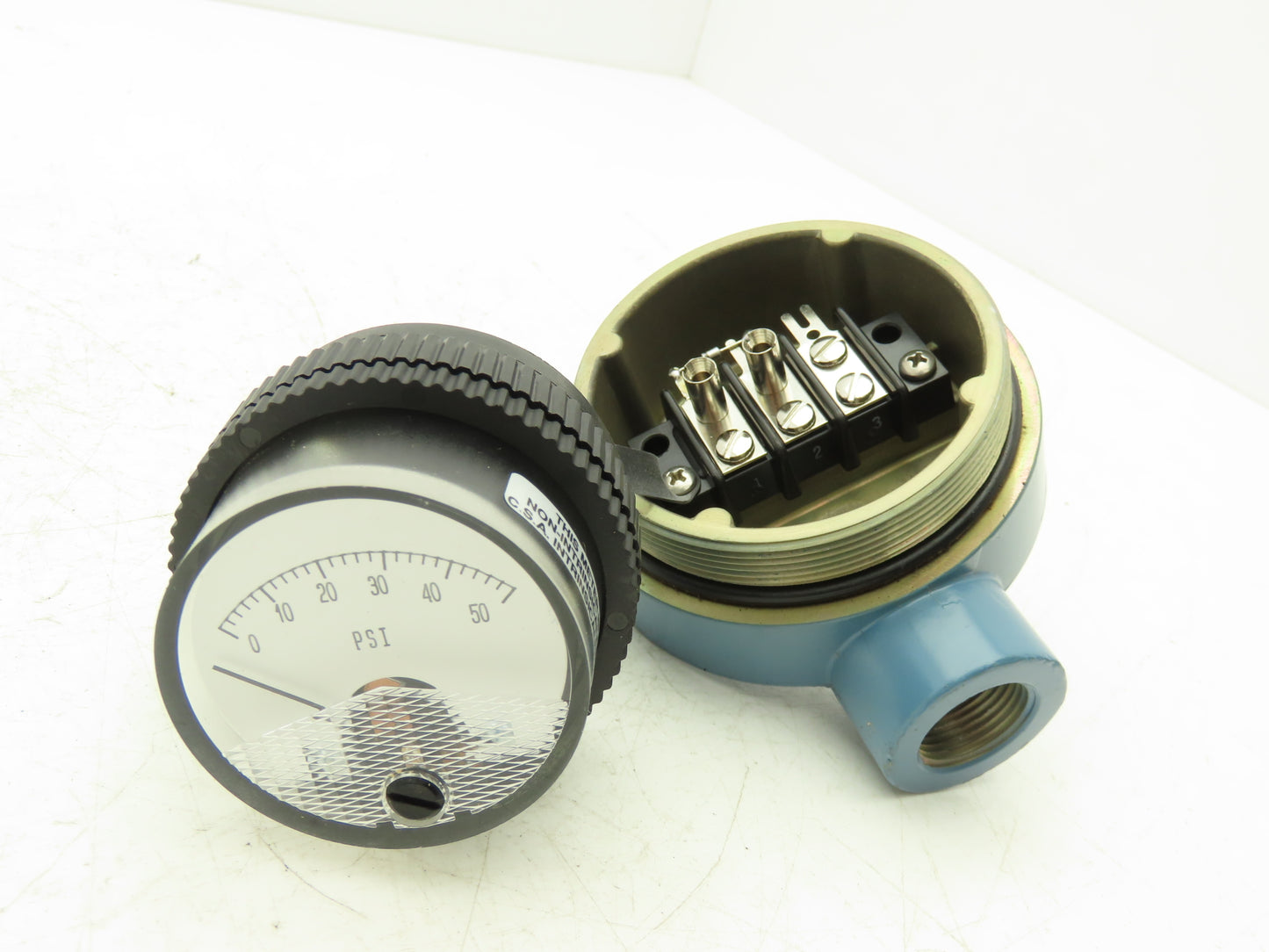 Rosemount 751AM3NAB Field Signal Indicator 4-20mA DC Meter Input 0-50 PSI