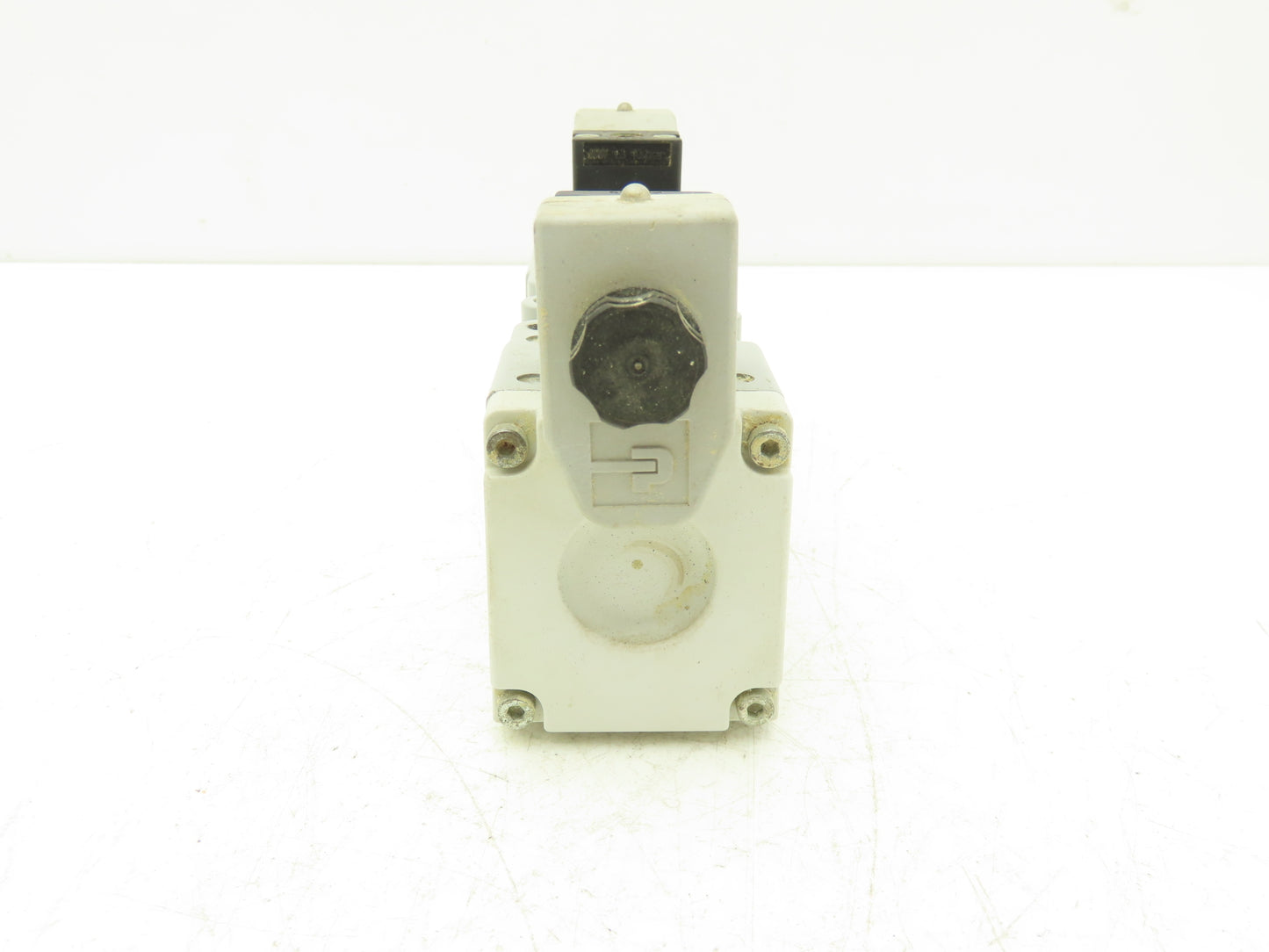 Parker H26VXBG023C Pneumatic Air isys Solenoid Valve 120v 60hz Coil 145psig