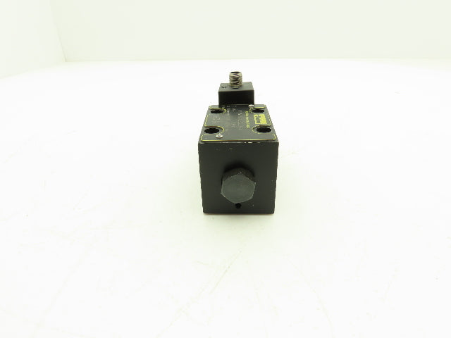 Parker D1VW20BNJDLJ575 Hydraulic Directional Solenoid Valve 24VDC