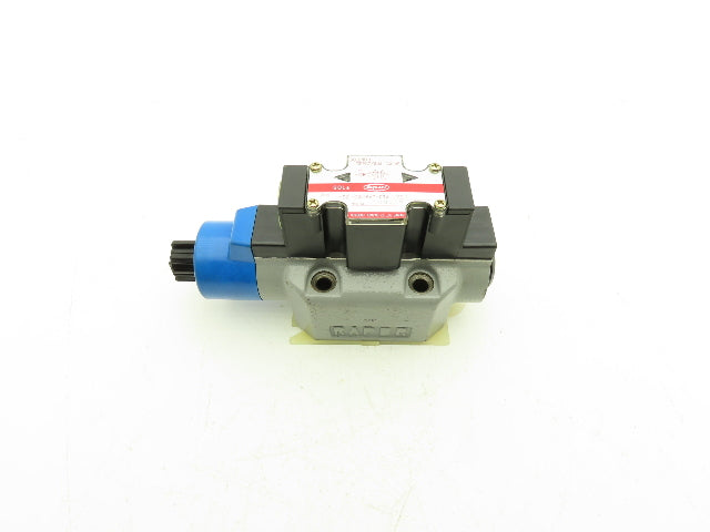 Toyooki Kogyo HD3-2S-KCP-03A-LYD2 Hydraulic Directional Solenoid Valve 24VDC