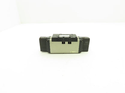 SMC VSS8-8-FIG-D-1Z-V1 Pneumatic Air Solenoid Valve