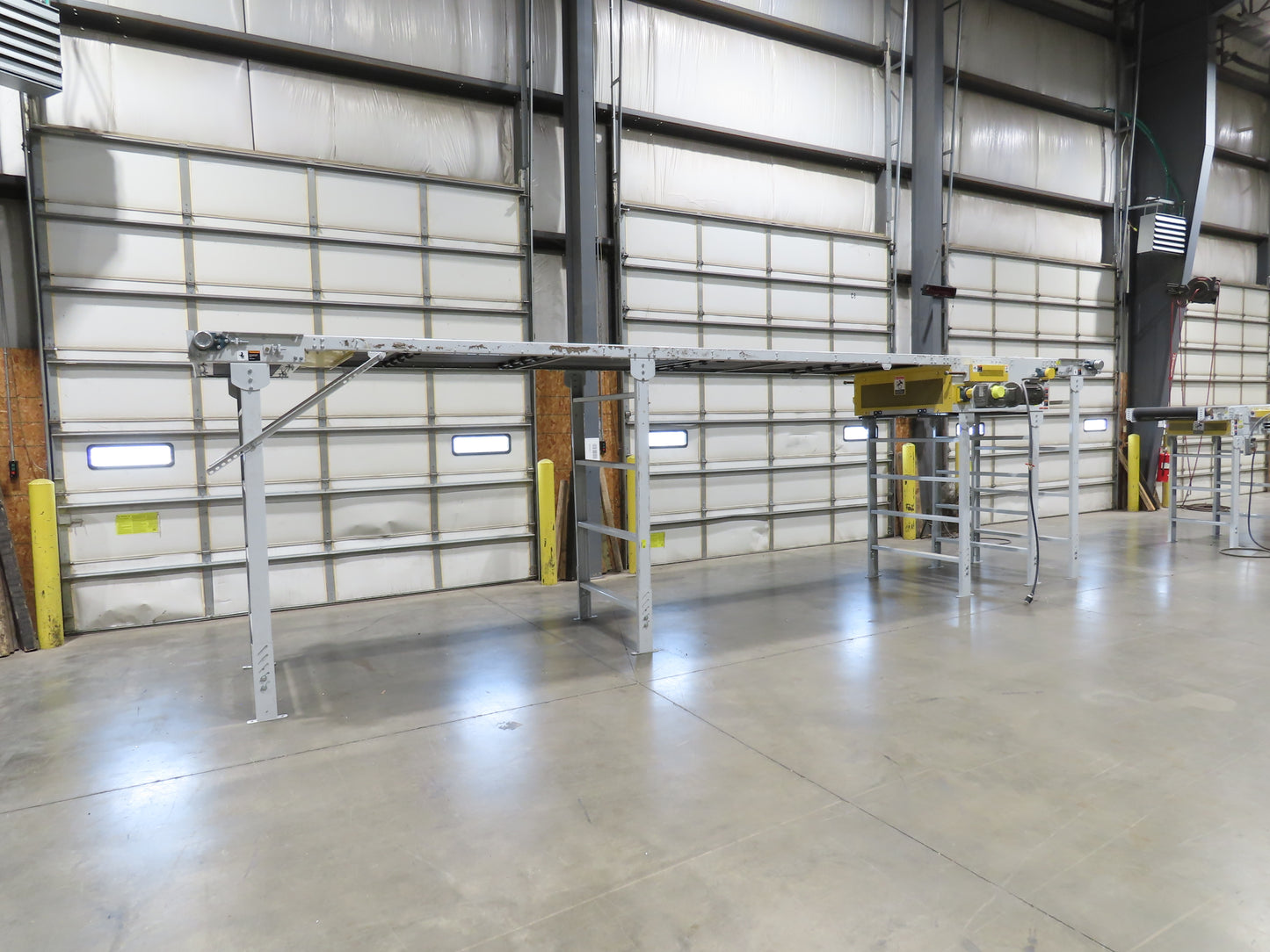 Hytrol BPC 49"x 27' Slider Bed Conveyor 47"Belt 5Hp 3PH Center Drive 183fpm