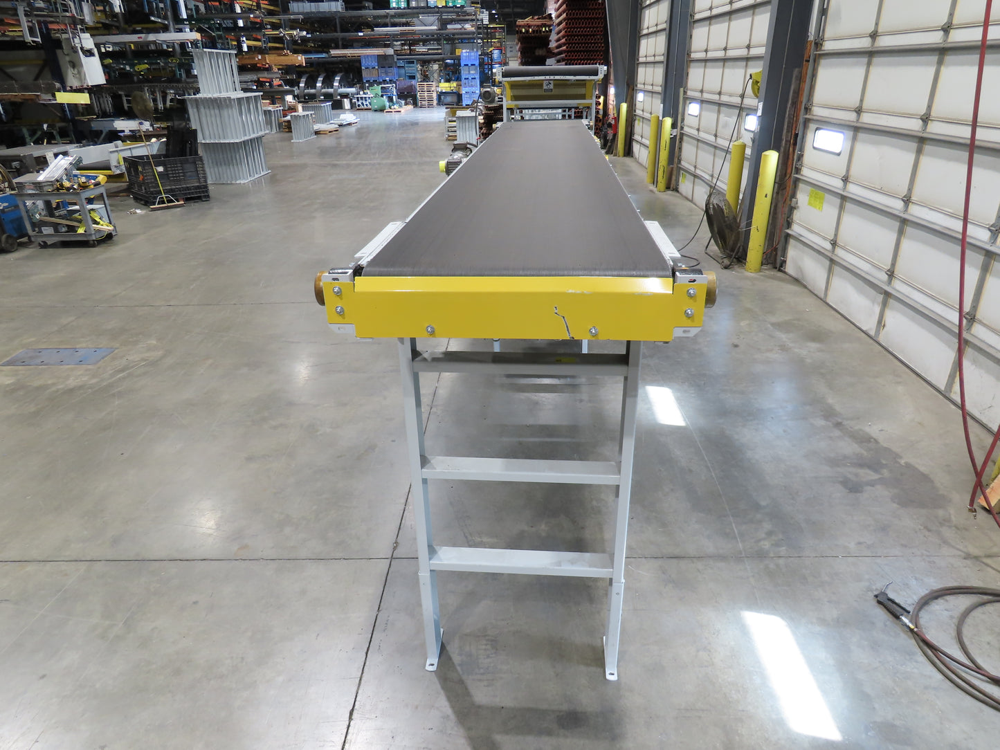 Hytrol HSS 31"x 18' Slider Bed Conveyor 30"Belt 2Hp 3PH Center Drive 140fpm