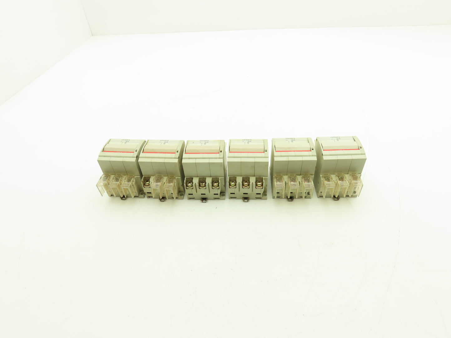 Fuji Electric CP33FS/30D Circuit Breaker Protector 30A 3 Pole 240V Lot of 6