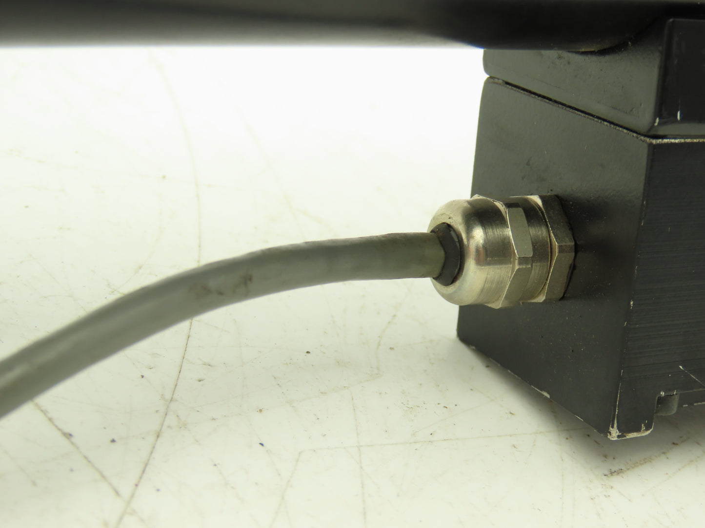 Cooper 576402 Electric Servo Nutrunner Inline Right Angle EMT200-4-4085-3/4"-29P