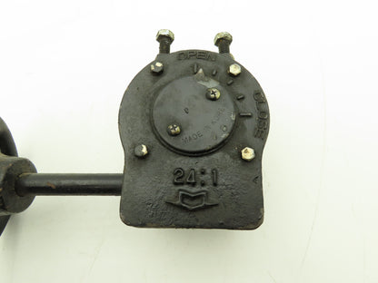 24:1 Valve Operator gearbox with Crank