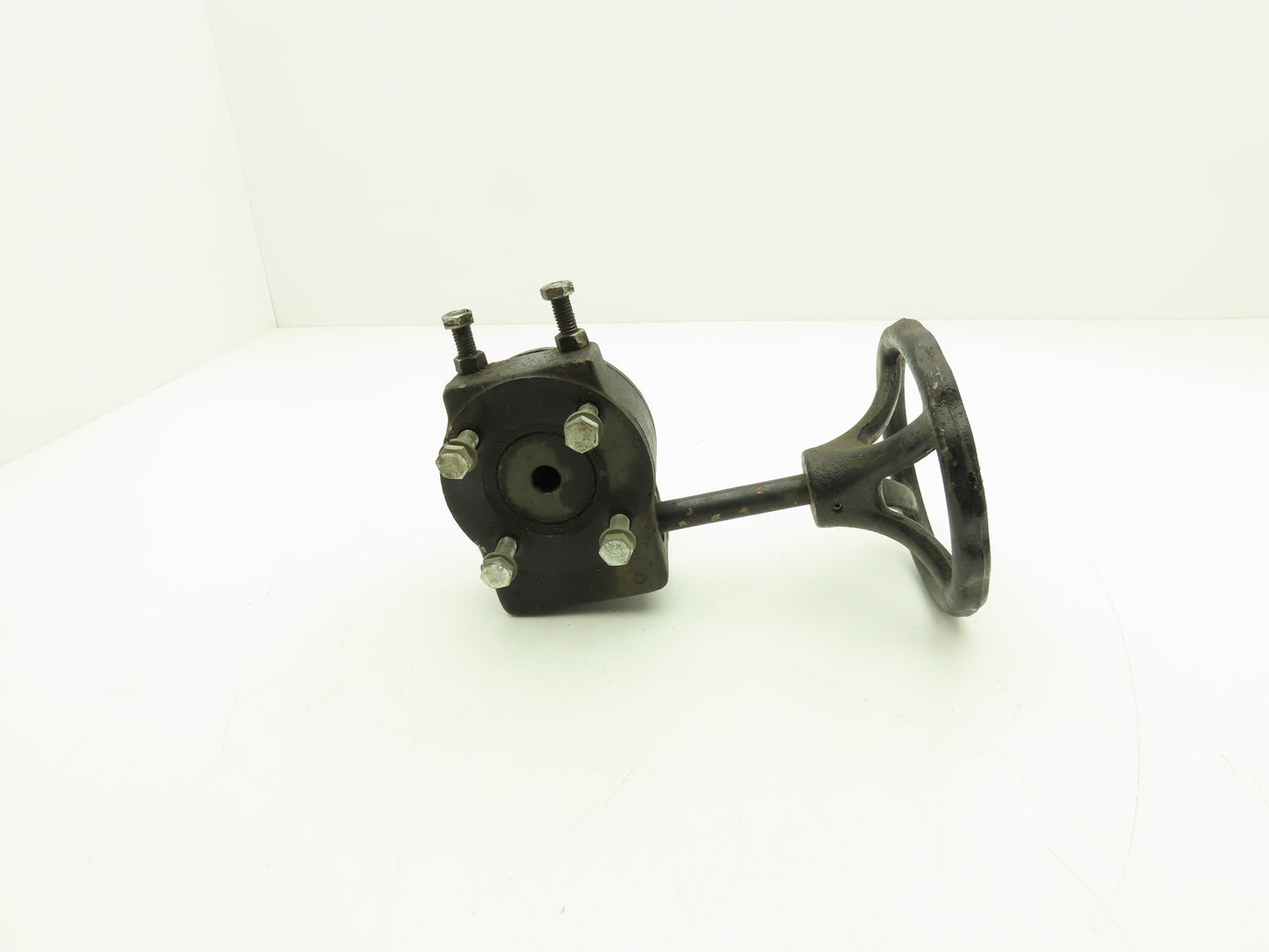 24:1 Valve Operator gearbox with Crank